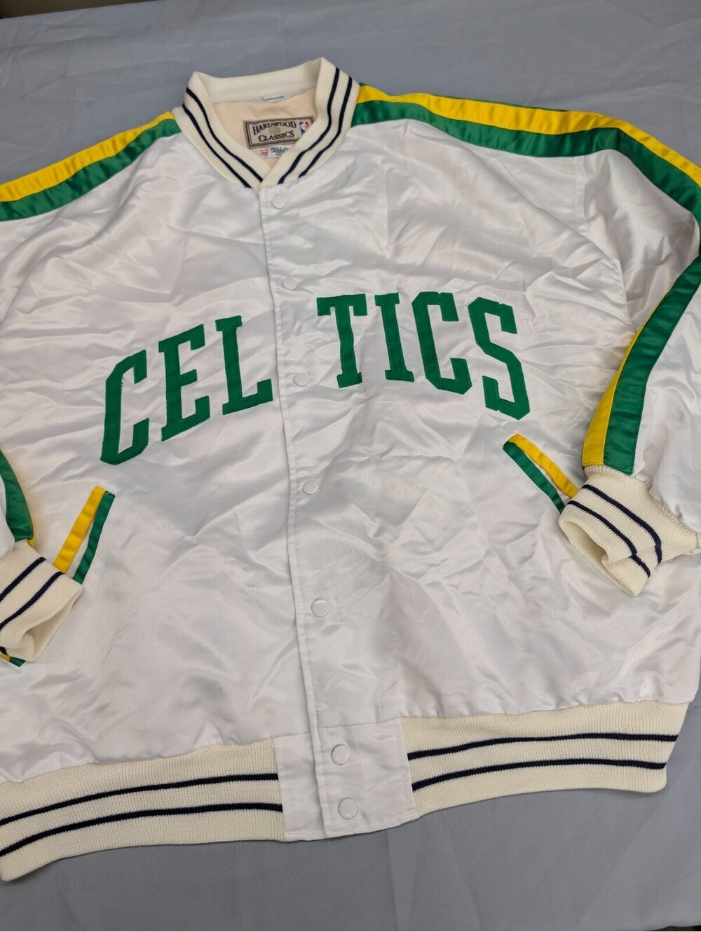 Boston Celtics Mitchell & Ness Satin Warmup Jacket 56 3XL